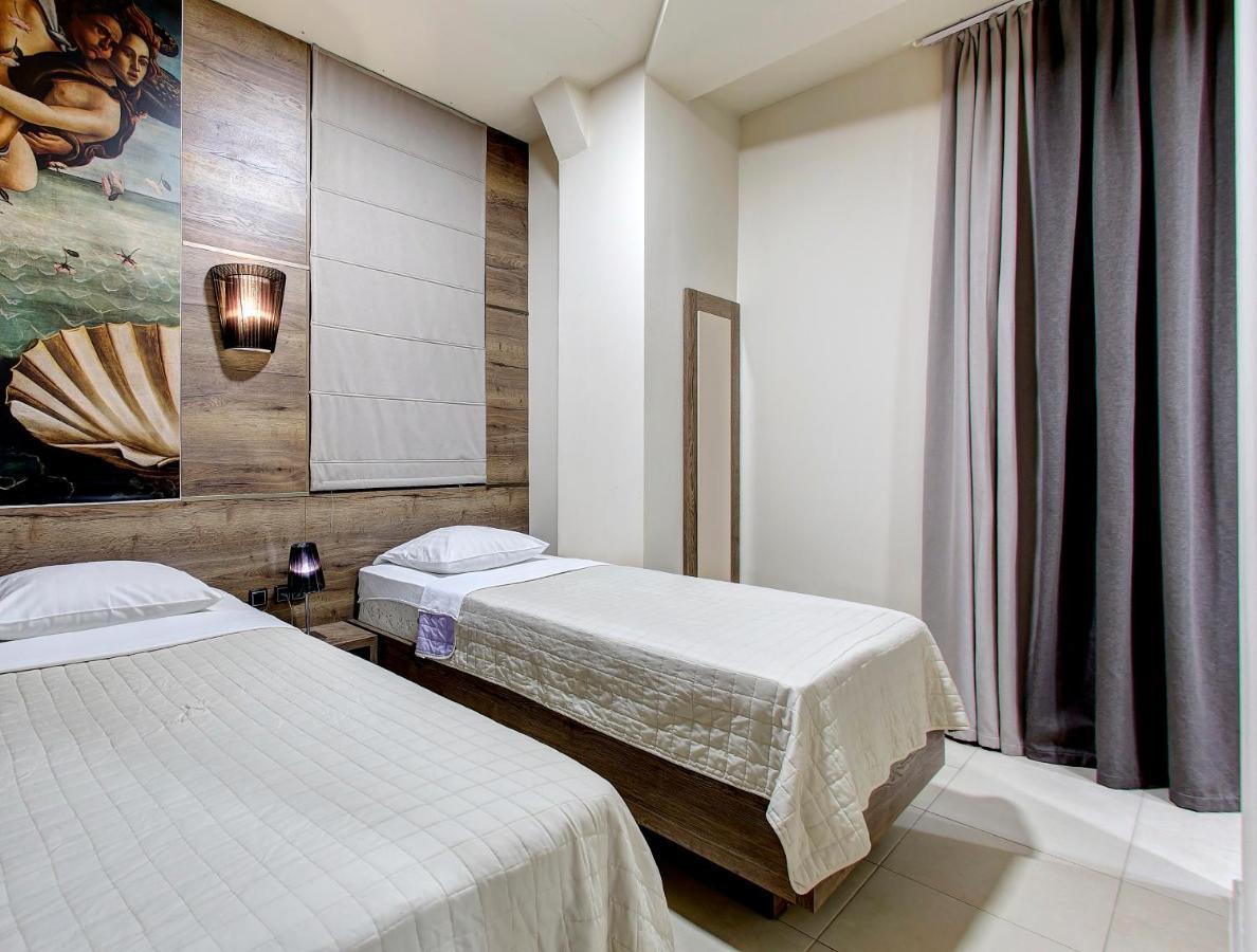 Hotel Le Pont ปรีเยดอร์ ภายนอก รูปภาพ