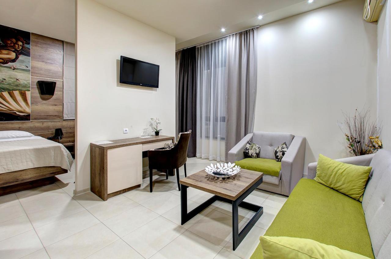 Hotel Le Pont ปรีเยดอร์ ภายนอก รูปภาพ